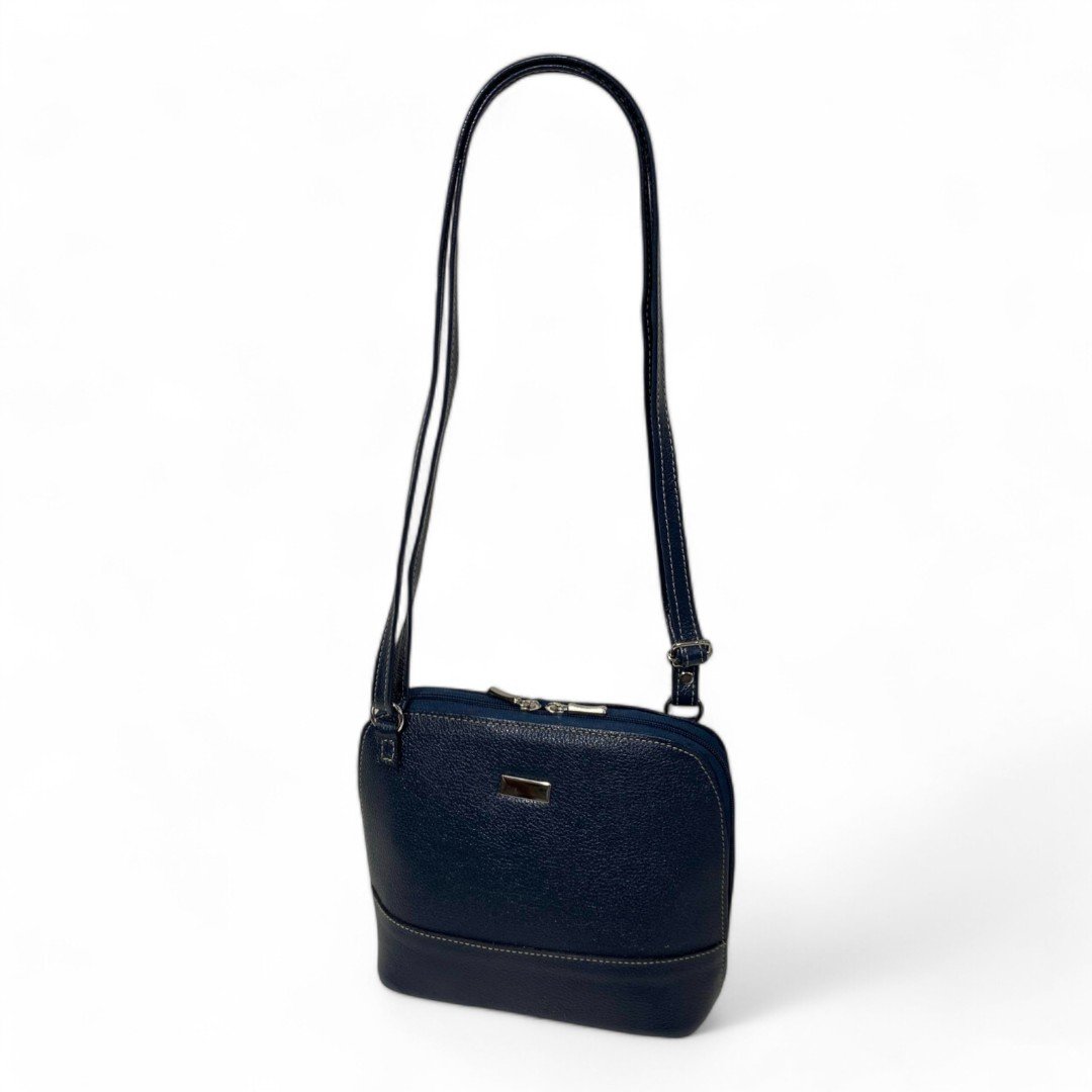 Bolsa Feminina Couro Legítimo Pequena Channel Redonda Ziper Inteiro Repartições internas - Imagem 2