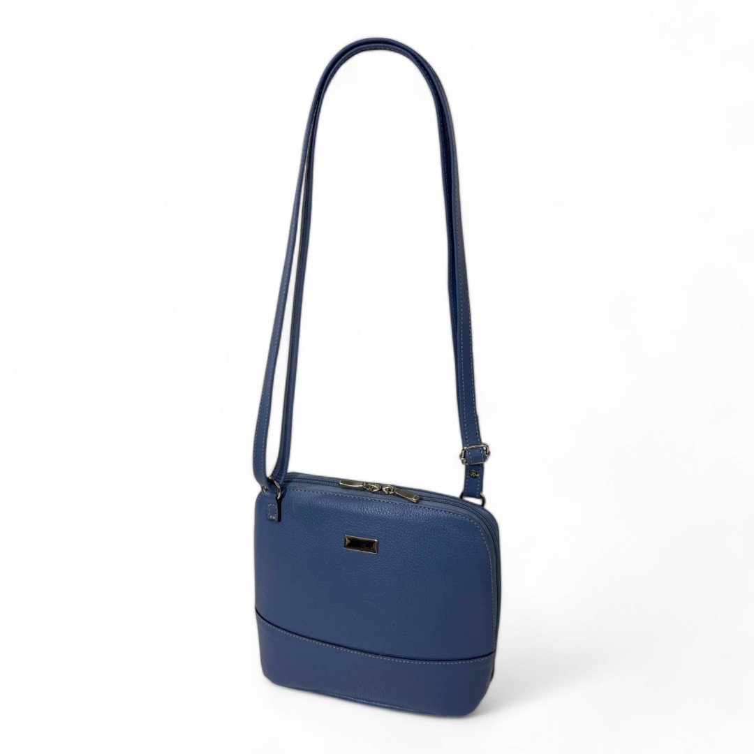Bolsa Feminina Couro Legítimo Pequena Channel Redonda Ziper Inteiro Repartições internas - Imagem 43