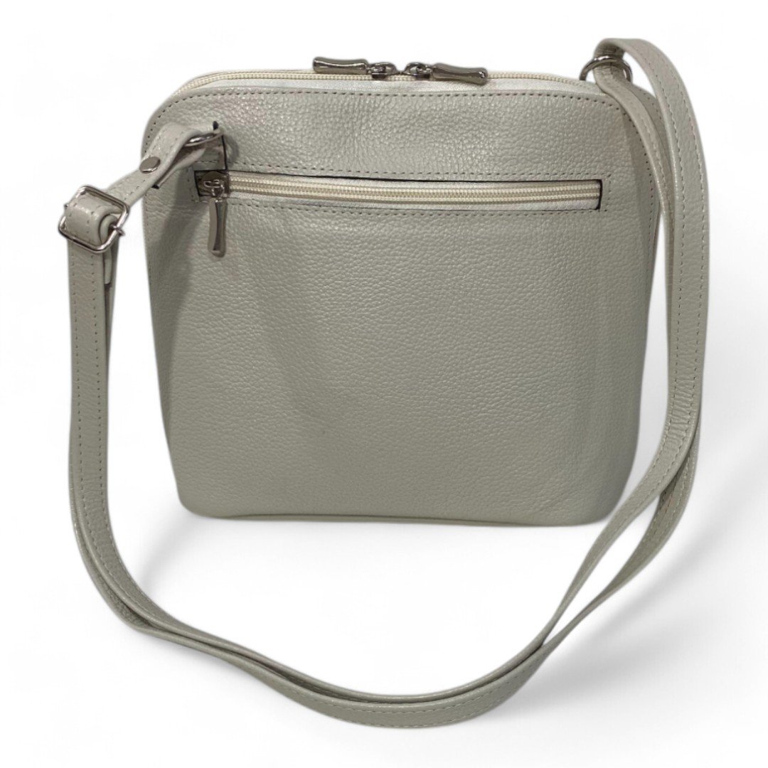 Bolsa Feminina Couro Legítimo Pequena Channel Redonda Ziper Inteiro Repartições internas - Imagem 30