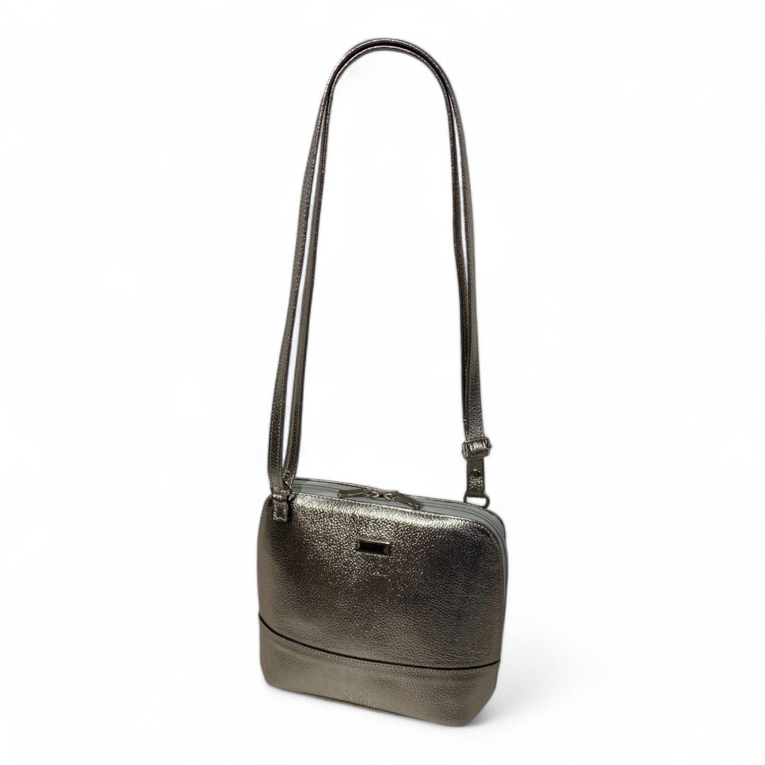 Bolsa Feminina Couro Legítimo Pequena Channel Redonda Ziper Inteiro Repartições internas - Imagem 20