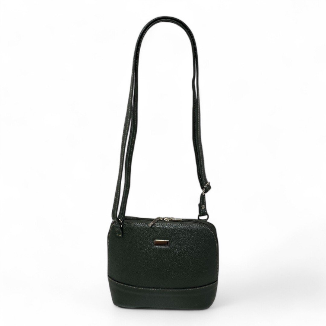 Bolsa Feminina Couro Legítimo Pequena Channel Redonda Ziper Inteiro Repartições internas - Imagem 8